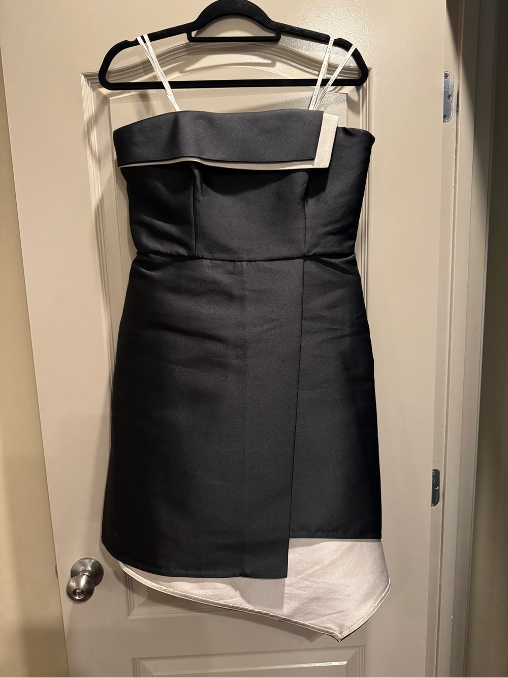 Halston Heritage Black Satin Strapless Dress Ivory Trim Sz 10 NWT